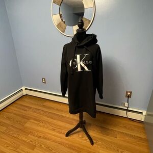 Long Calvin sweatshirt